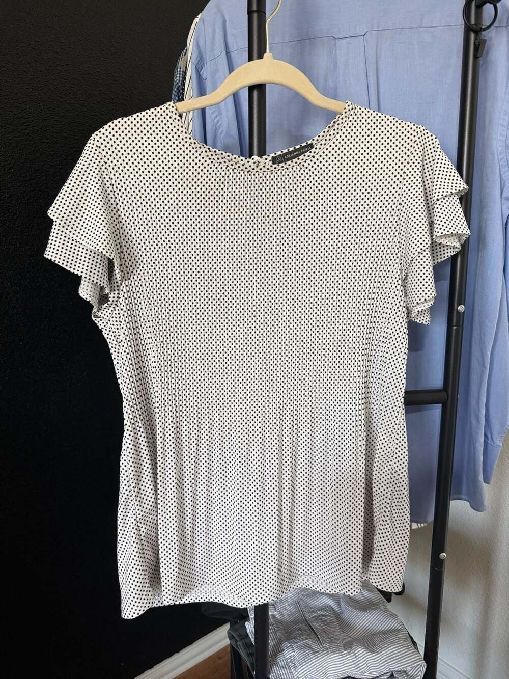 Adrianna Papell White and Black Polka Dot Flutter Sleeve Blouse